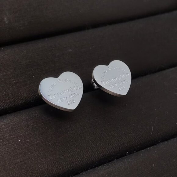 Tiffany stud earrings